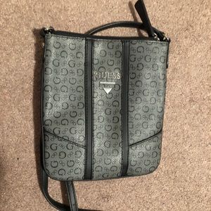 Guess bag